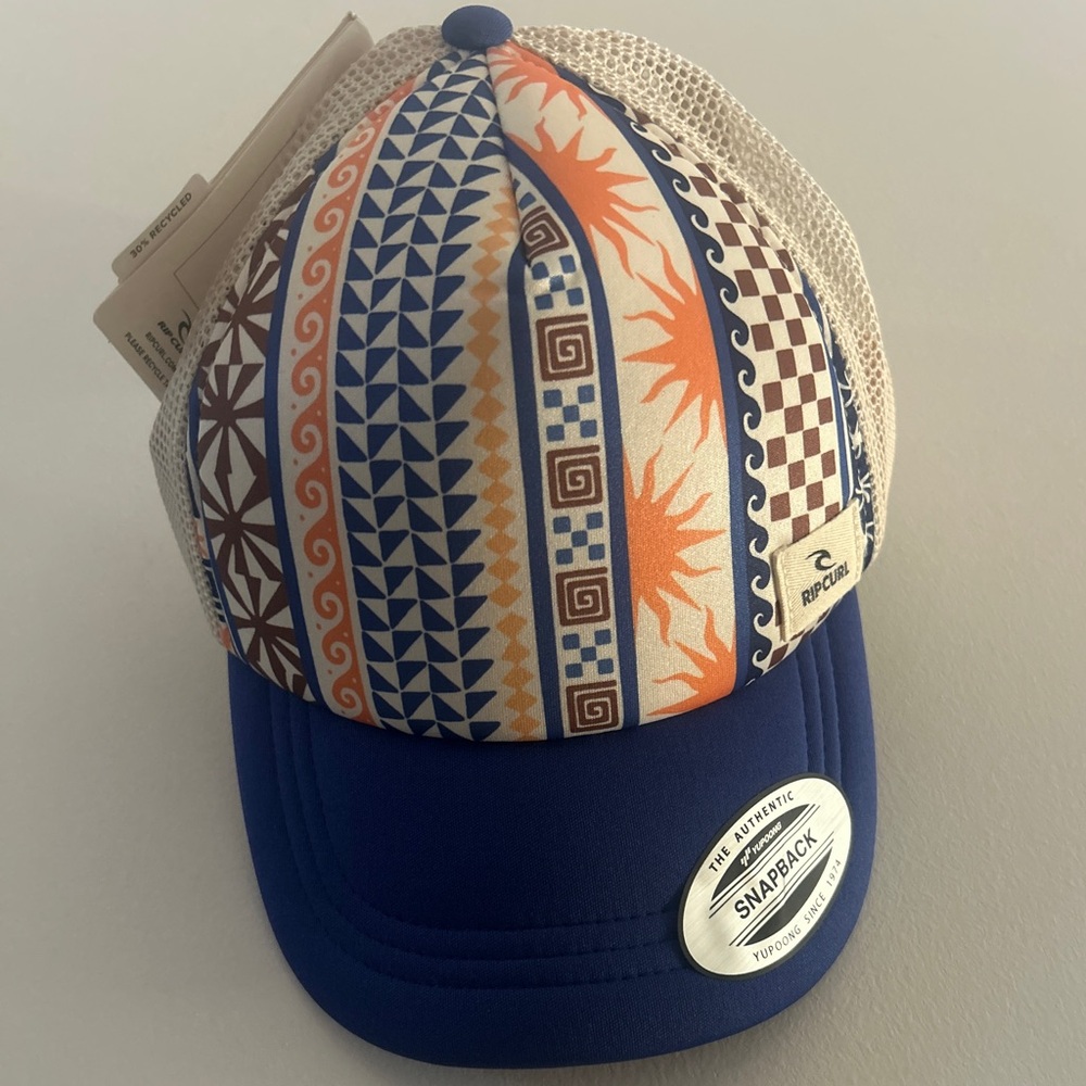 Rip Curl Snapback Trucker Hat